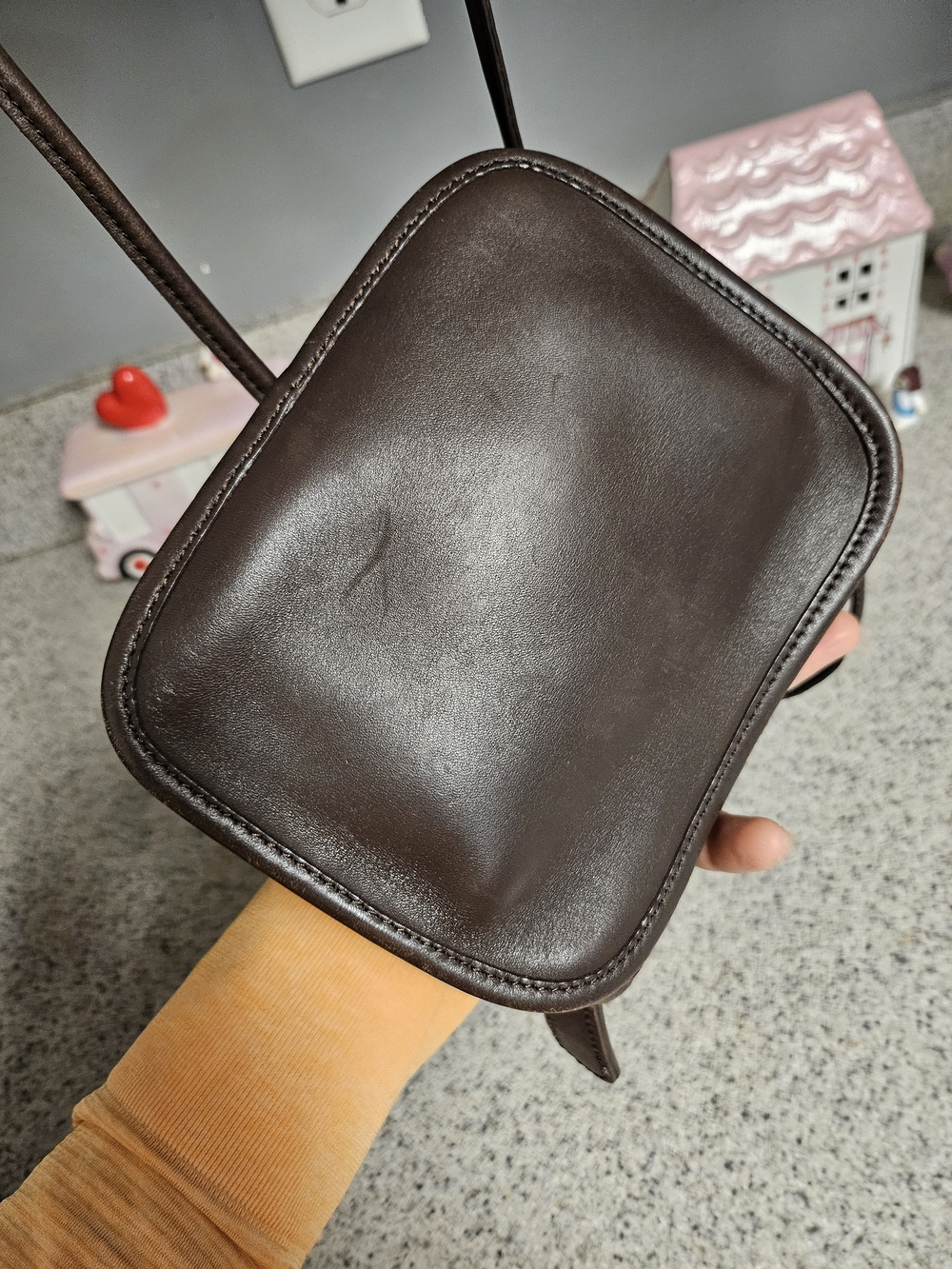 Unbranded Dark Brown Leather Messenger Crossbody - Picture 4 of 11